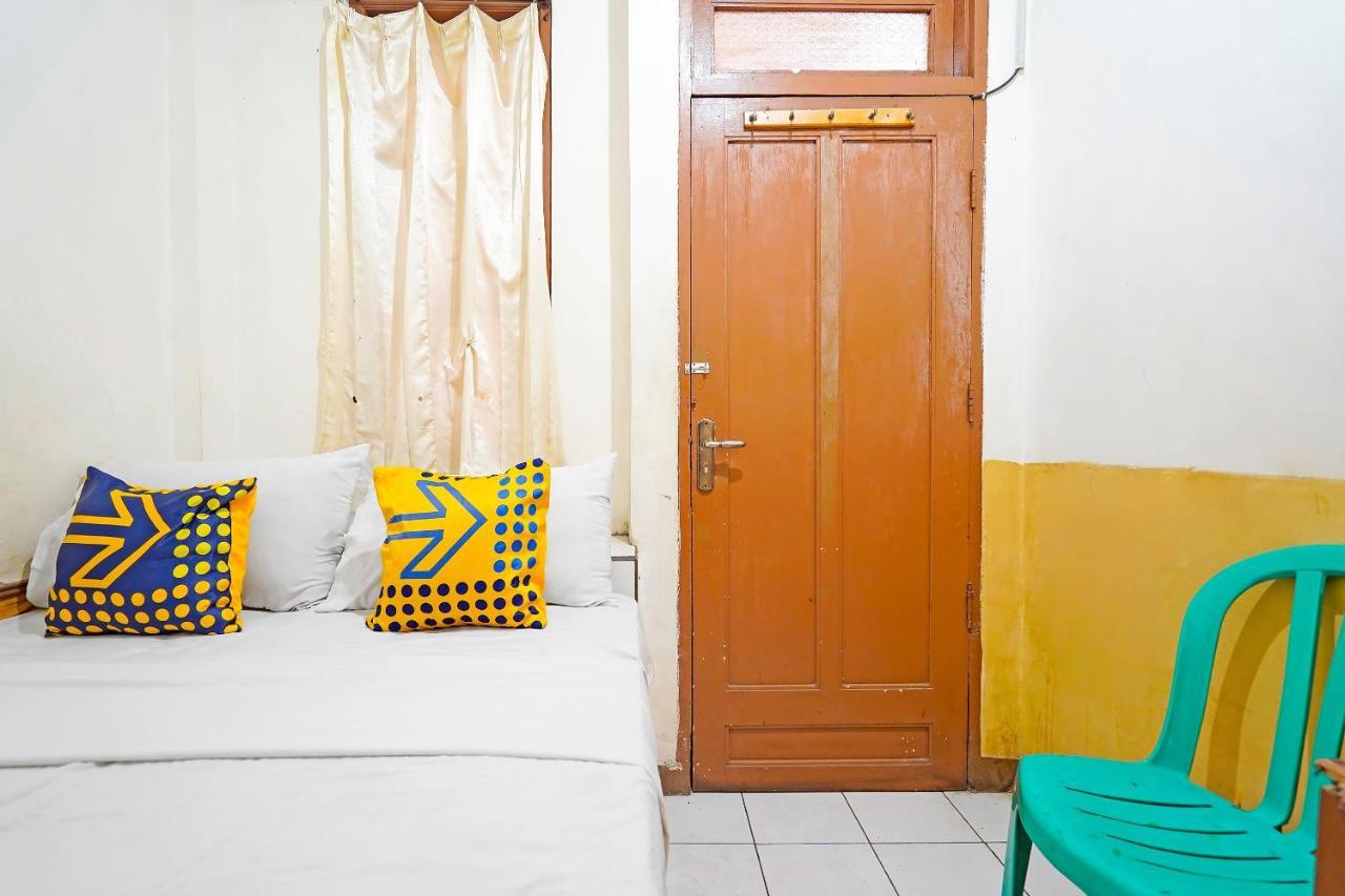 Spot On 91444 Hotel Arimbi Bandung Buitenkant foto